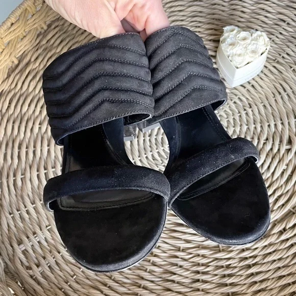 New Marion Parke BLACK Quilted Suede Leather Slide Sandals - Picture 10 of 15